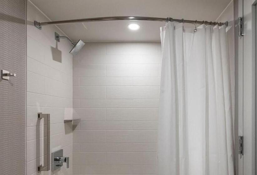 هتل Wichita Marriott