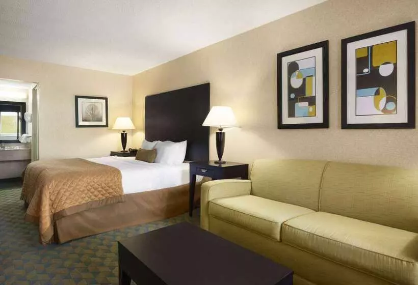 فندق Wyndham Garden Lake Guntersville