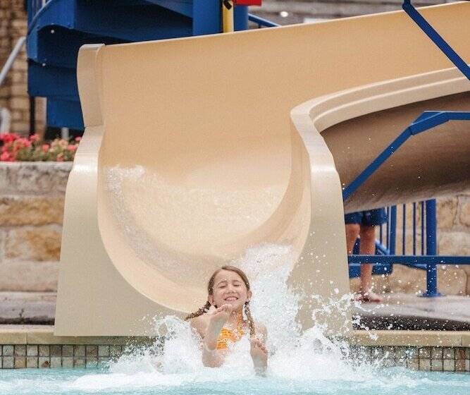 Lakeway Resort & Spa