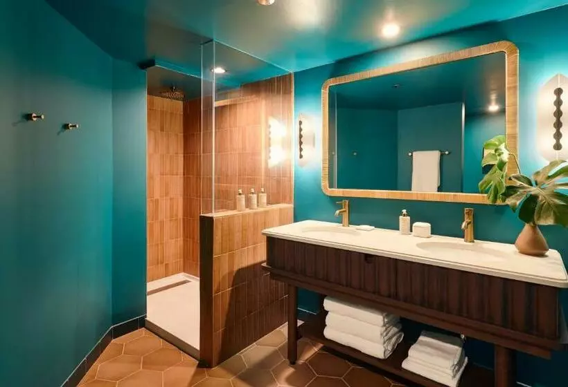 Mayfair House Hotel & Garden