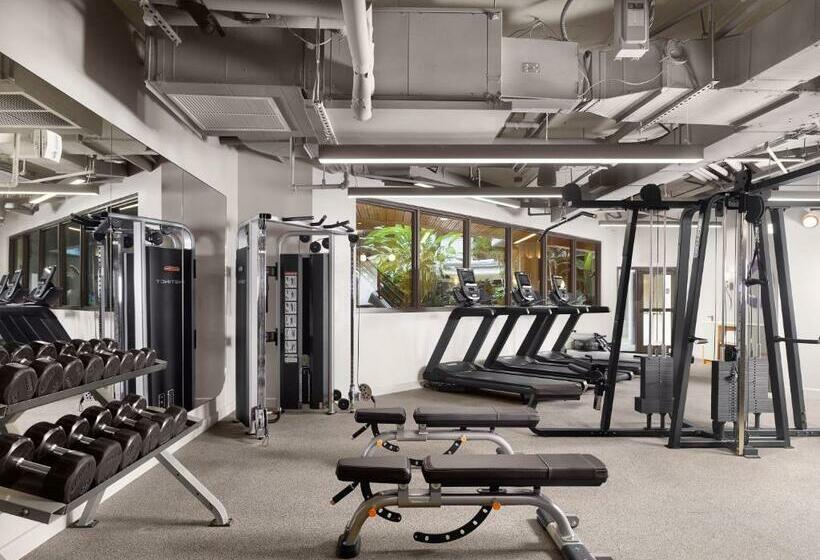 Mayfair House Hotel & Garden