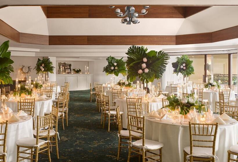 Mayfair House Hotel & Garden