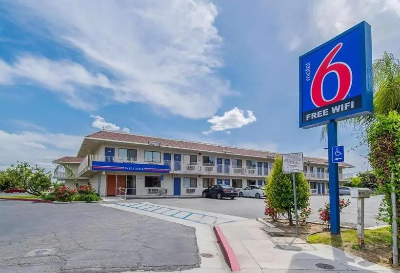 Motel 6 Bakersfield, Ca Airport