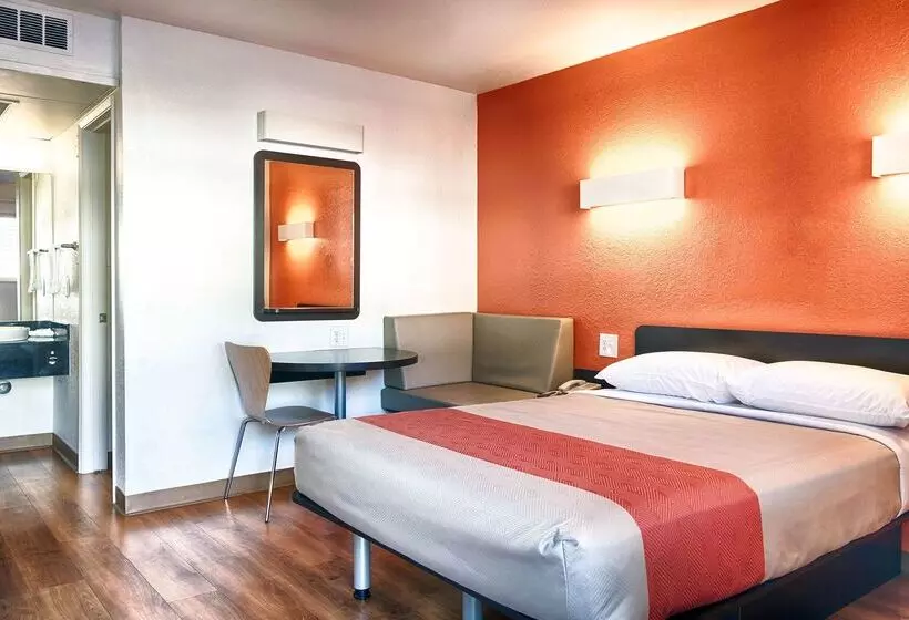 Motel 6 Mammoth Lakes, Ca