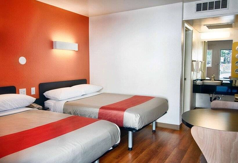 Motel 6 Mammoth Lakes, Ca