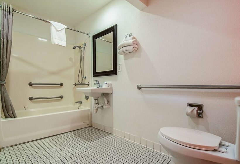 Motel 6 Bakersfield, Ca  Airport