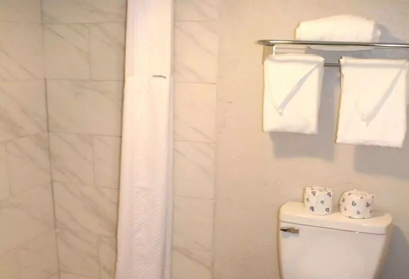 فندق Baymont By Wyndham Front Royal Near Shenandoah National Park