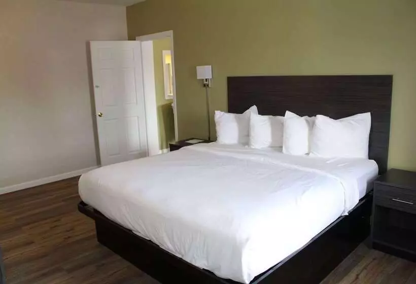 فندق Baymont By Wyndham Front Royal Near Shenandoah National Park