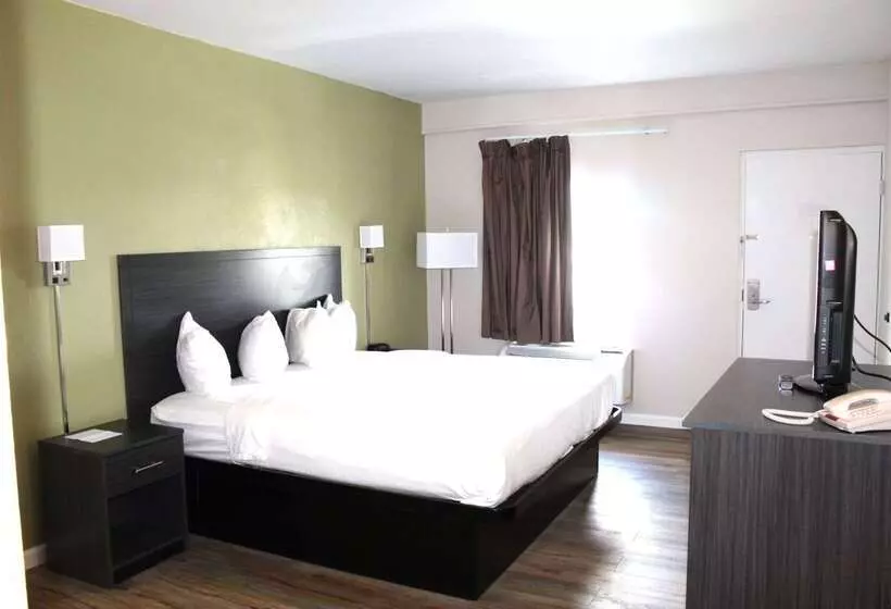 فندق Baymont By Wyndham Front Royal Near Shenandoah National Park