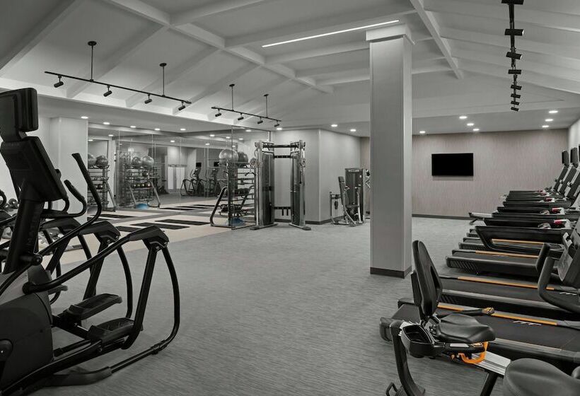 ホテル Courtyard San Jose Airport