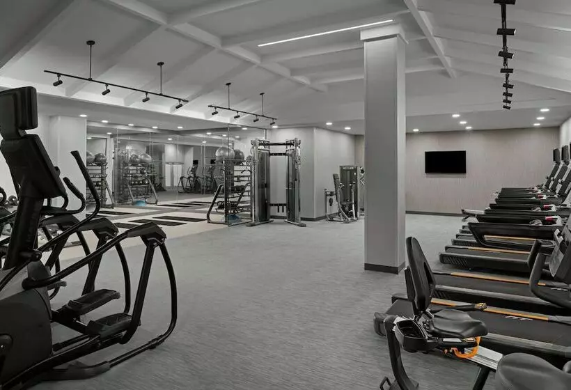 فندق Courtyard San Jose Airport