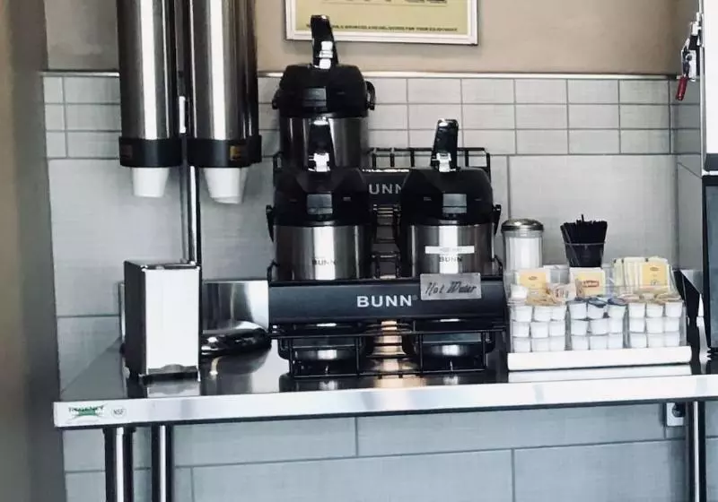 هتل Days Inn And Suites By Wyndham Downtown Missoulauniversity