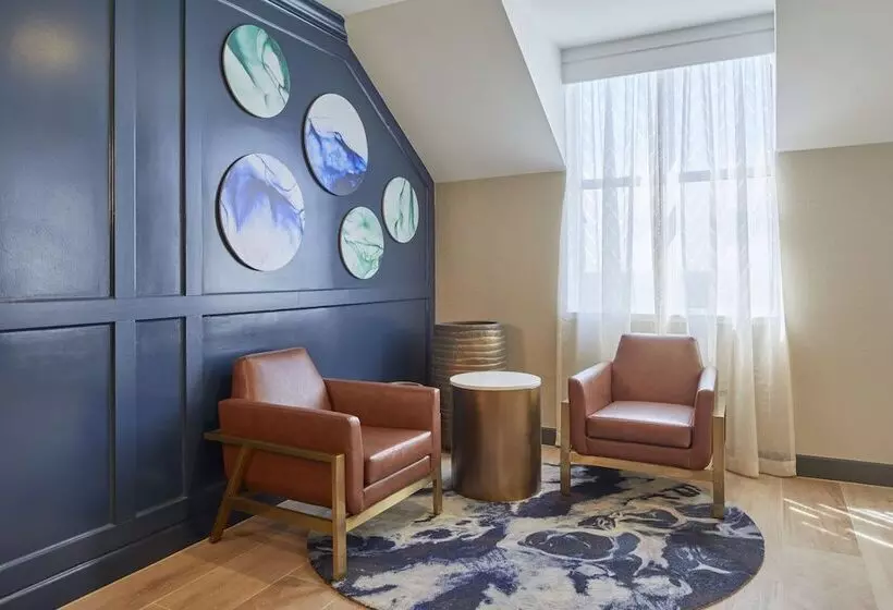 Отель Doubletree By Hilton Atlanta   Roswell