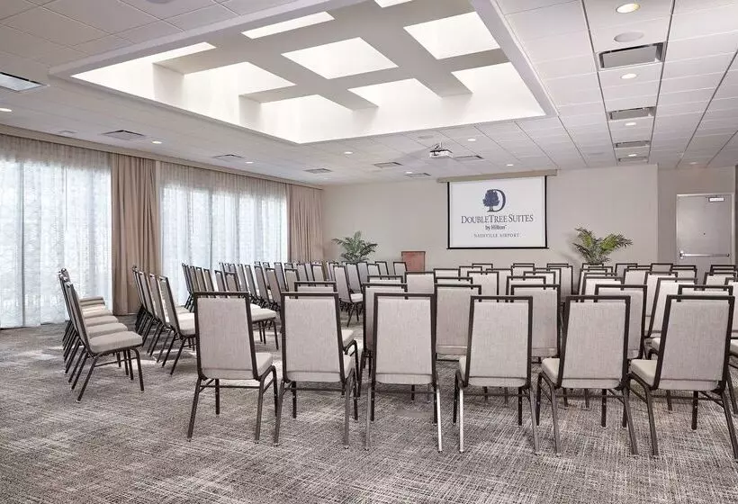 هتل Doubletree Suites By Hilton Nashville Airport