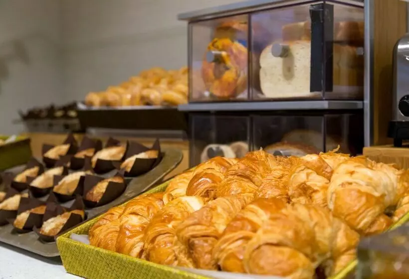 هتل Doubletree Suites By Hilton Nashville Airport