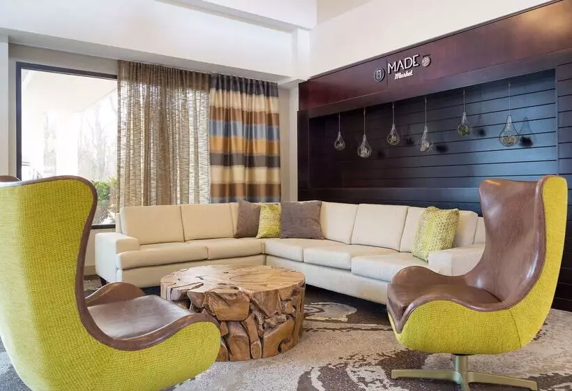 هتل Doubletree Suites By Hilton Nashville Airport