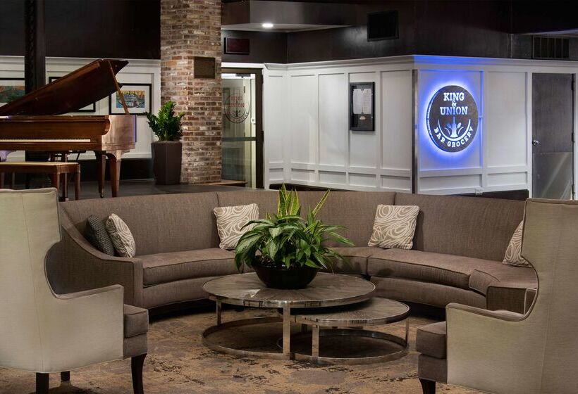 فندق Doubletree By Hilton Memphis Downtown