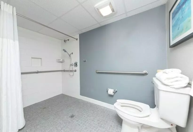 فندق Doubletree Suites By Hilton Melbourne Beach Oceanfront