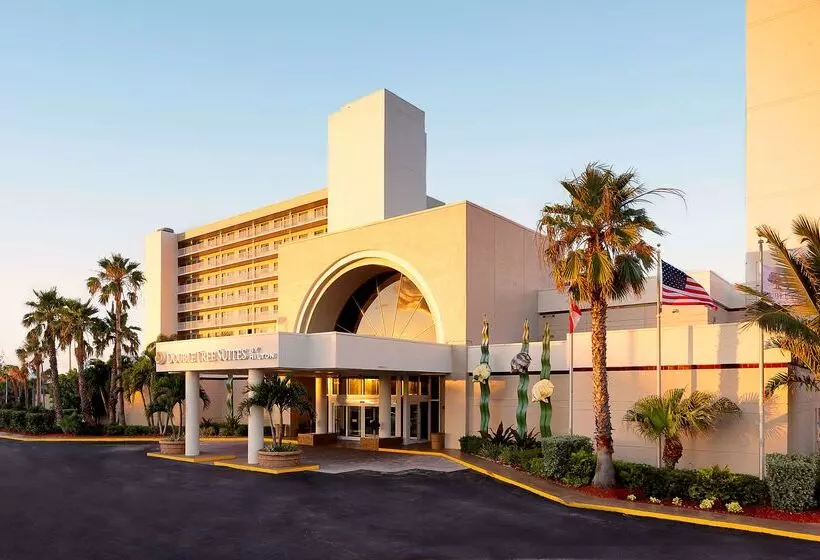 فندق Doubletree Suites By Hilton Melbourne Beach Oceanfront