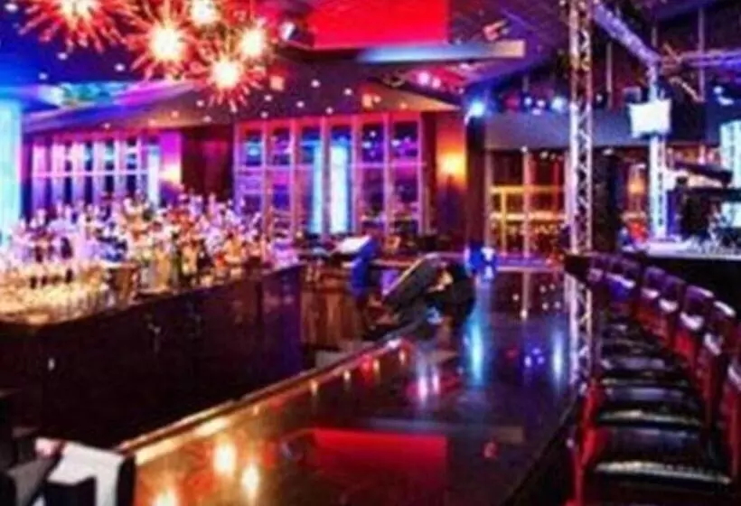 ホテル Eastside Cannery Casino