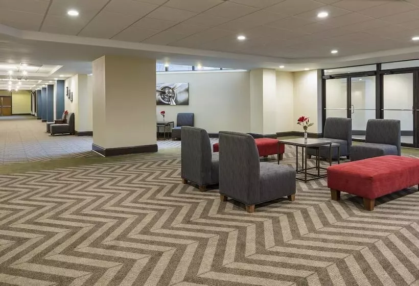 בית מלון כפרי Four Points By Sheraton Milwaukee Airport