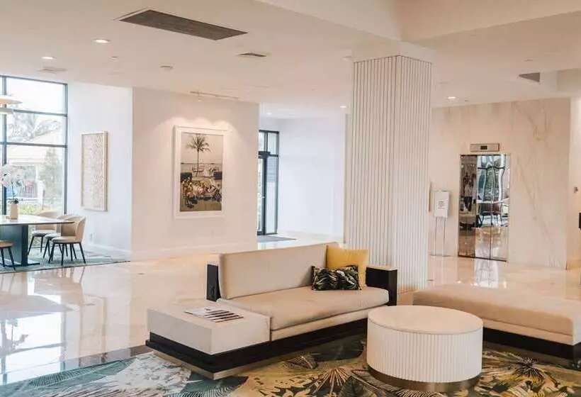 فندق Hilton Palm Beach Pbi
