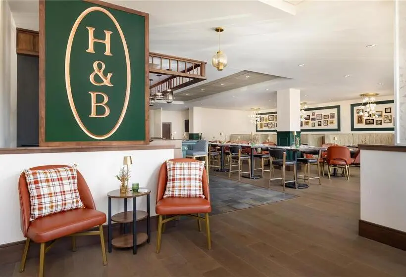 ホテル Holiday Inn Concord Downtown, An Ihg
