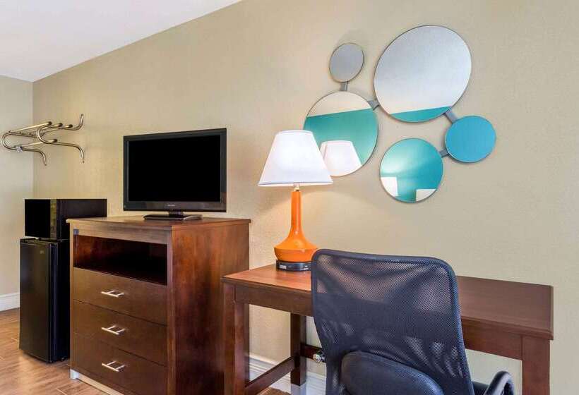 בית מלון כפרי Howard Johnson By Wyndham Lakeland