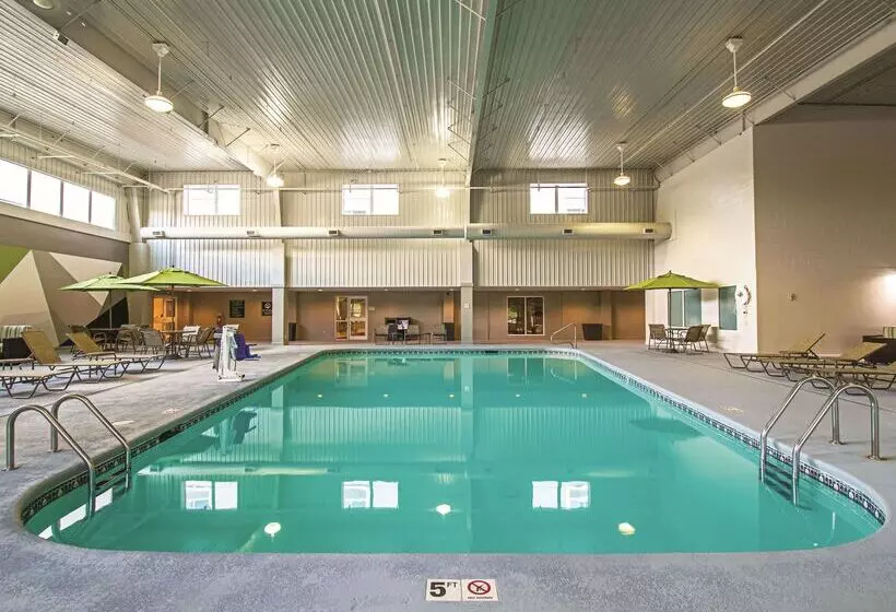 酒店 La Quinta By Wyndham Cincinnati Sharonville