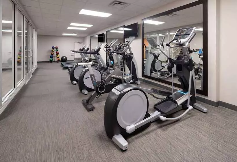 בית מלון כפרי Hilton Garden Inn Los Angeles Airport