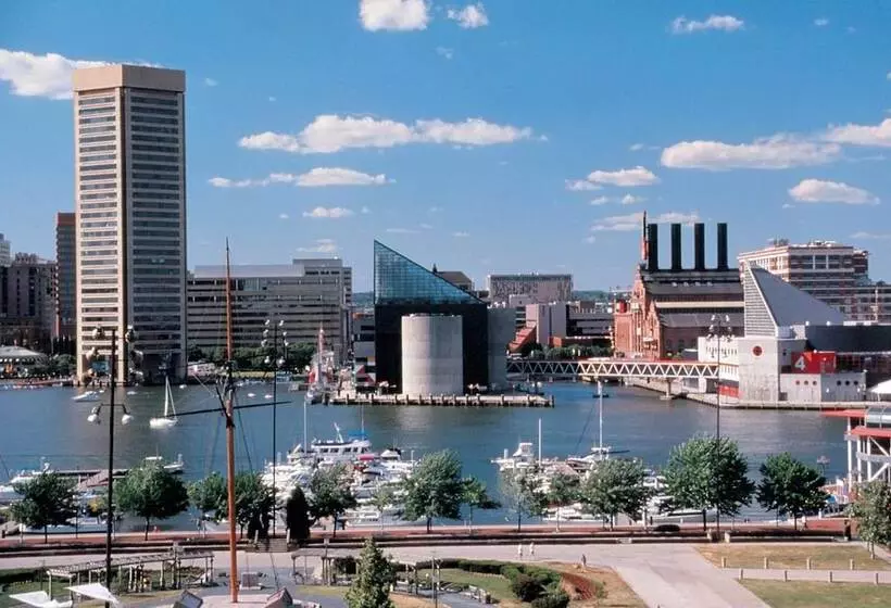 בית מלון כפרי Lord Baltimore