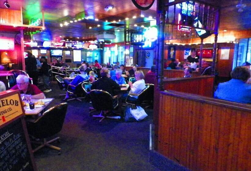 هتل Norfolk Country Inn And Suites