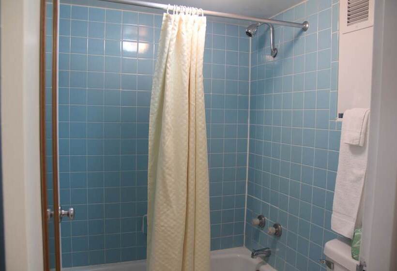 هتل Norfolk Country Inn And Suites