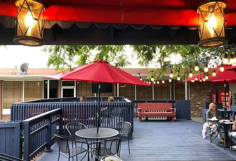 هتل Norfolk Country Inn And Suites