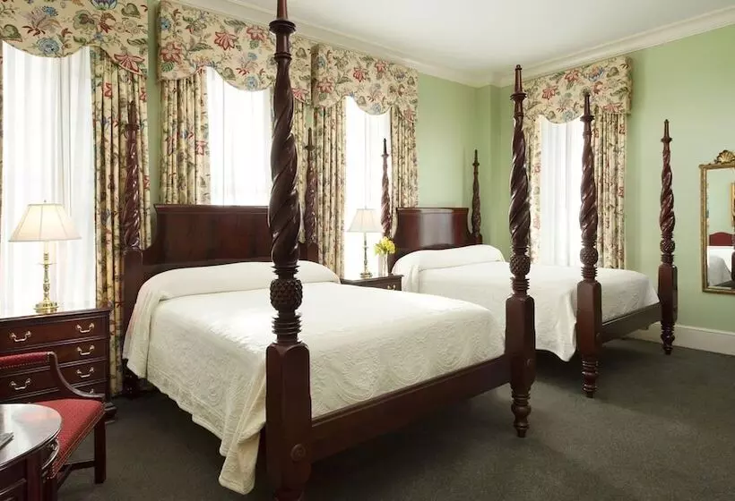 Szálloda Planters Inn On Reynolds Square