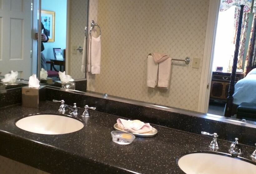 فندق Planters Inn On Reynolds Square