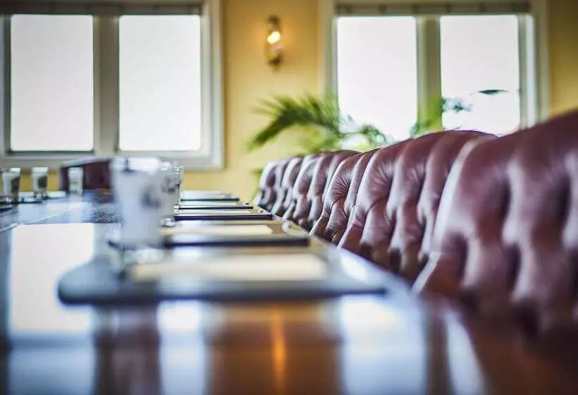 Szálloda Planters Inn On Reynolds Square