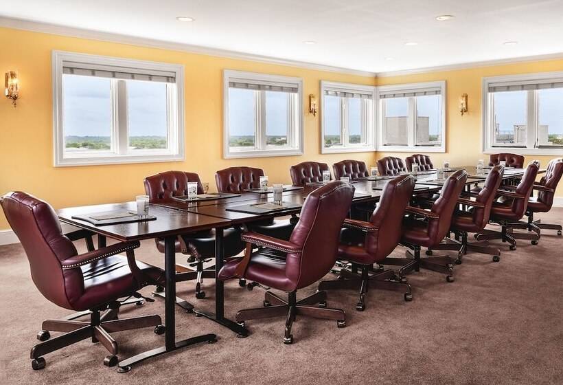 فندق Planters Inn On Reynolds Square