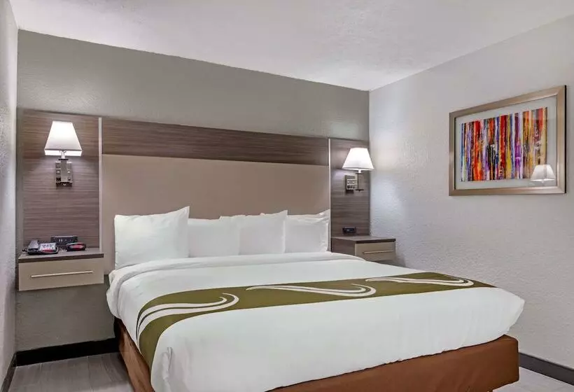 Szálloda Quality Inn & Suites