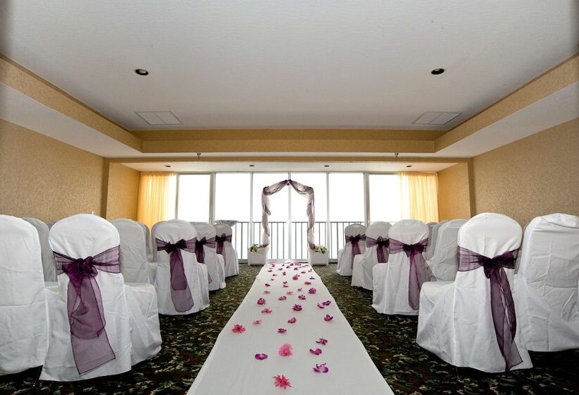 Radisson Suite Hotel Oceanfront