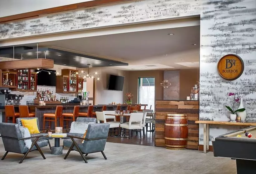 Hotel Renaissance Chicago Glenview Suites