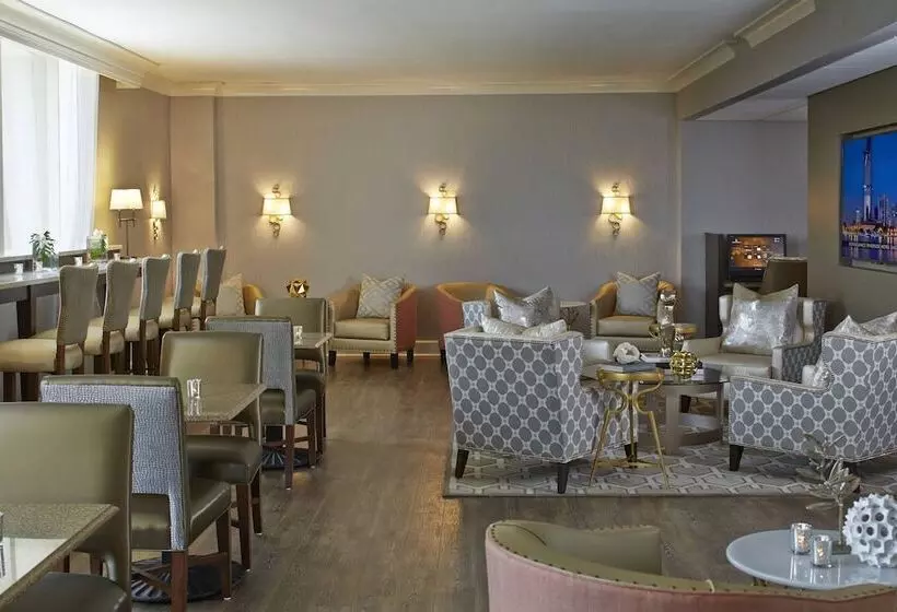 فندق Renaissance Orlando Airport