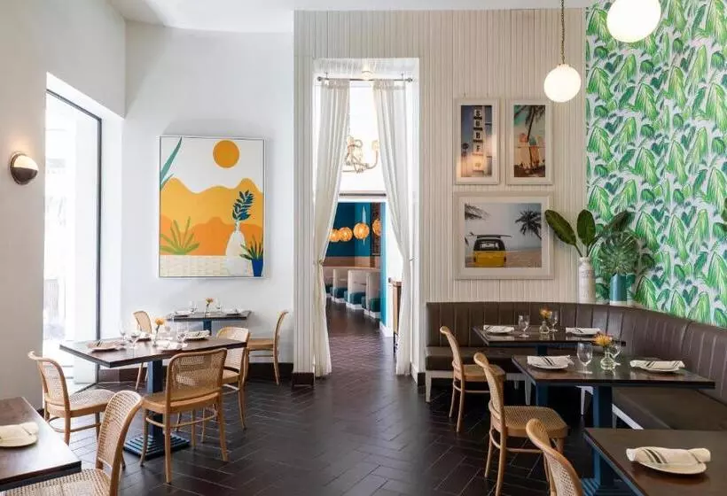 Riviera Resort Palm Springs