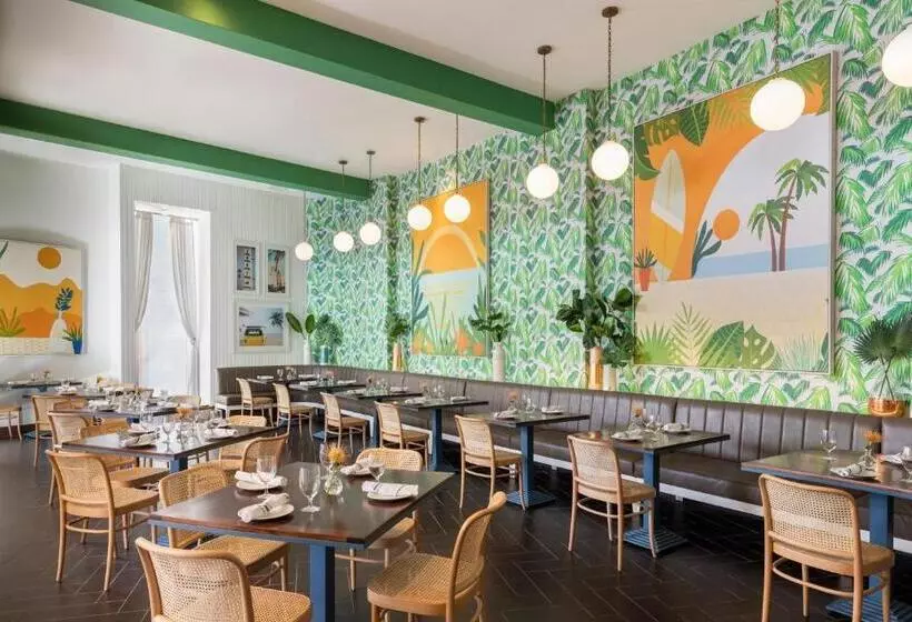 Riviera Resort Palm Springs