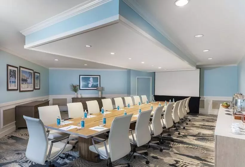 Riviera Resort Palm Springs