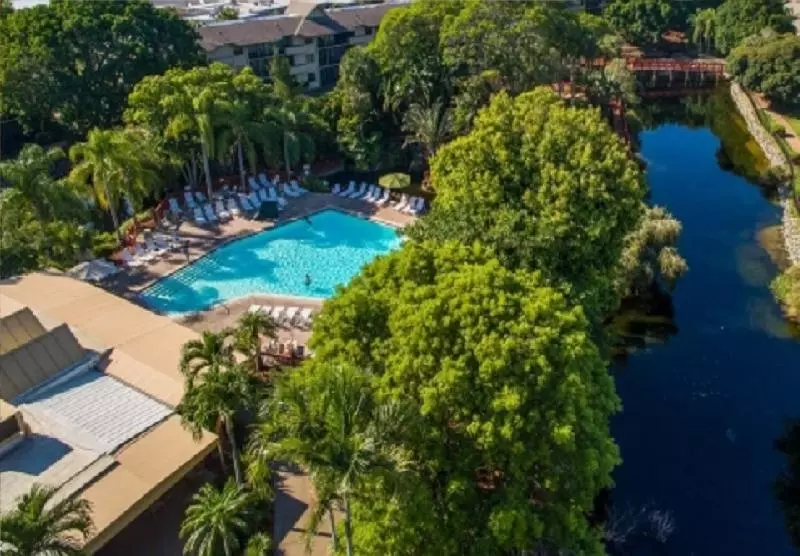 Park Shore Resort By Sunstream