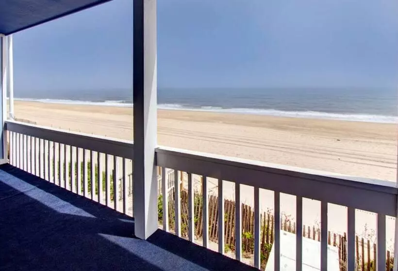 منتجع Montauk Blue