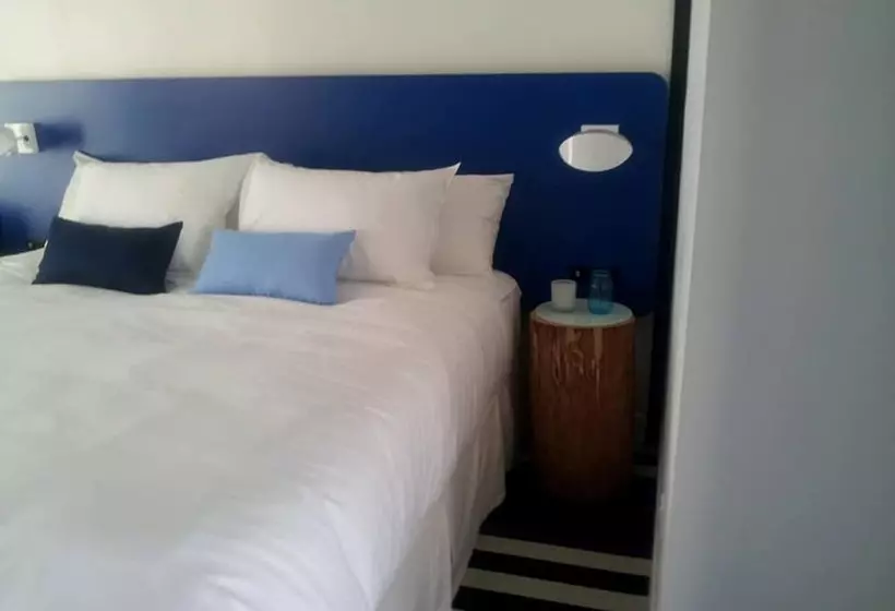 منتجع Montauk Blue