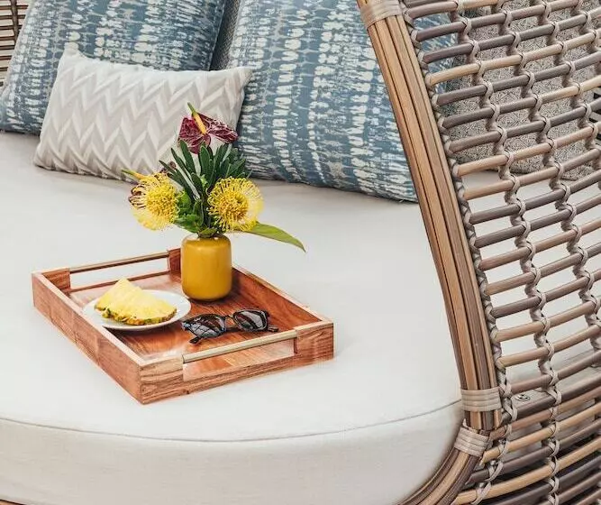 Ala Moana Hotel By Mantra