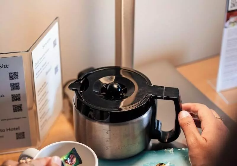 Ala Moana Hotel By Mantra